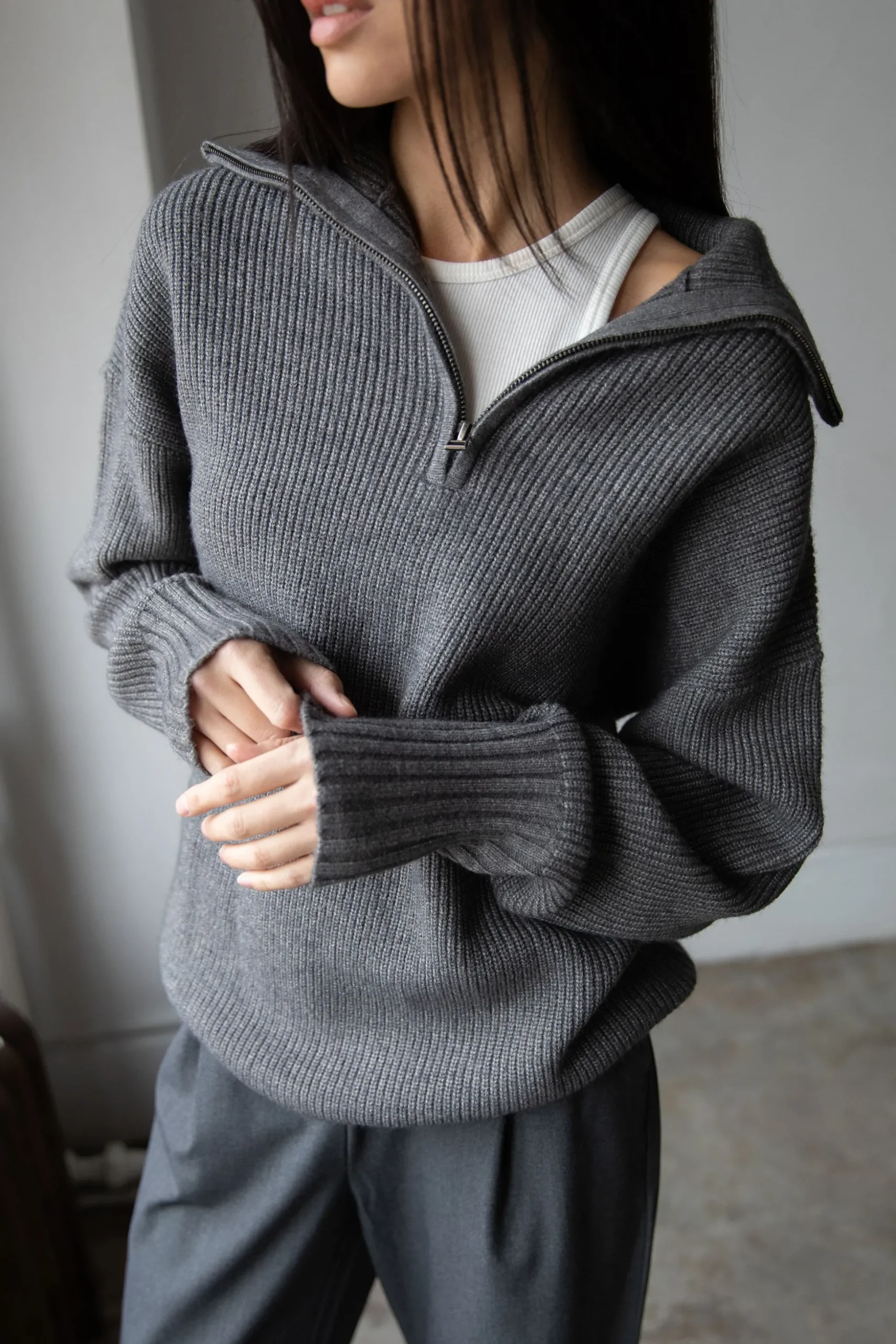 HALF ZIP SWEATER