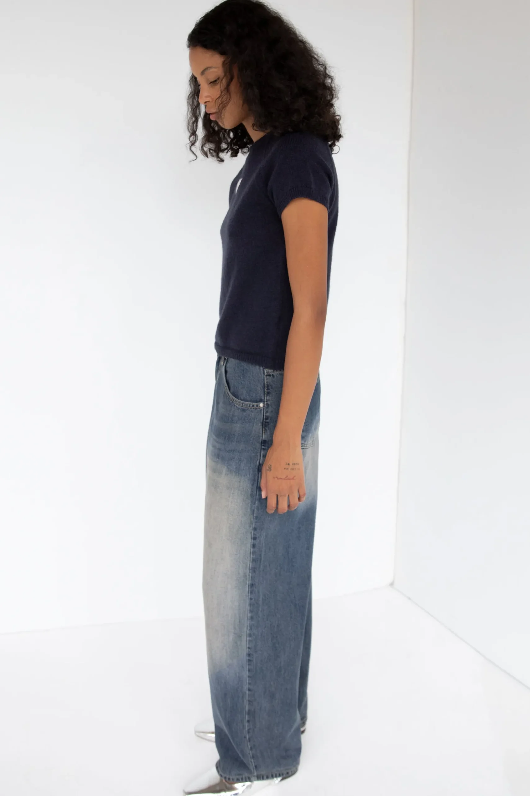 SHORT SLEEVE SWEATER